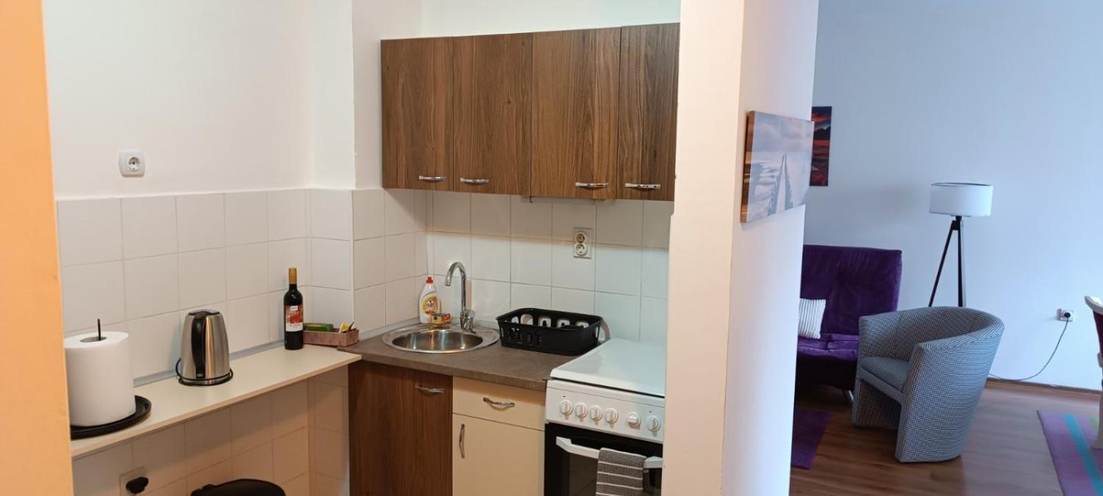 Lovely Square Apartment Purple Velvet Skopje Eksteriør billede